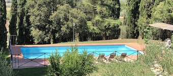 Villa L'Arco thirty kilometers from Florence