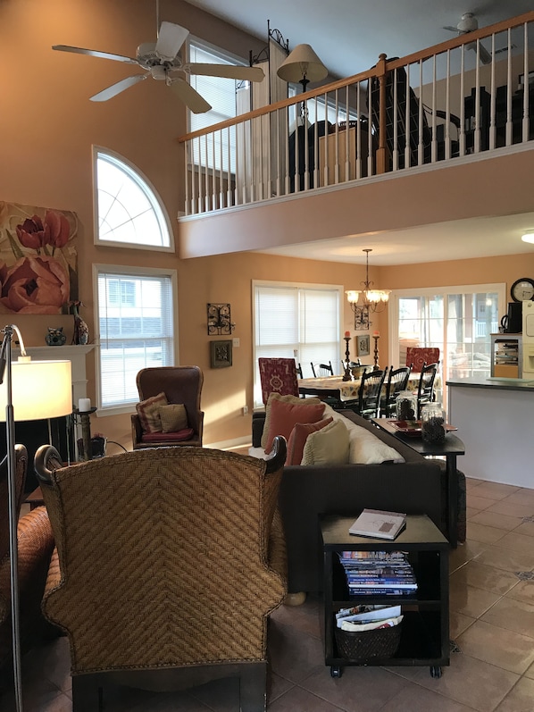 Smart TV, fireplace, DVD player, books