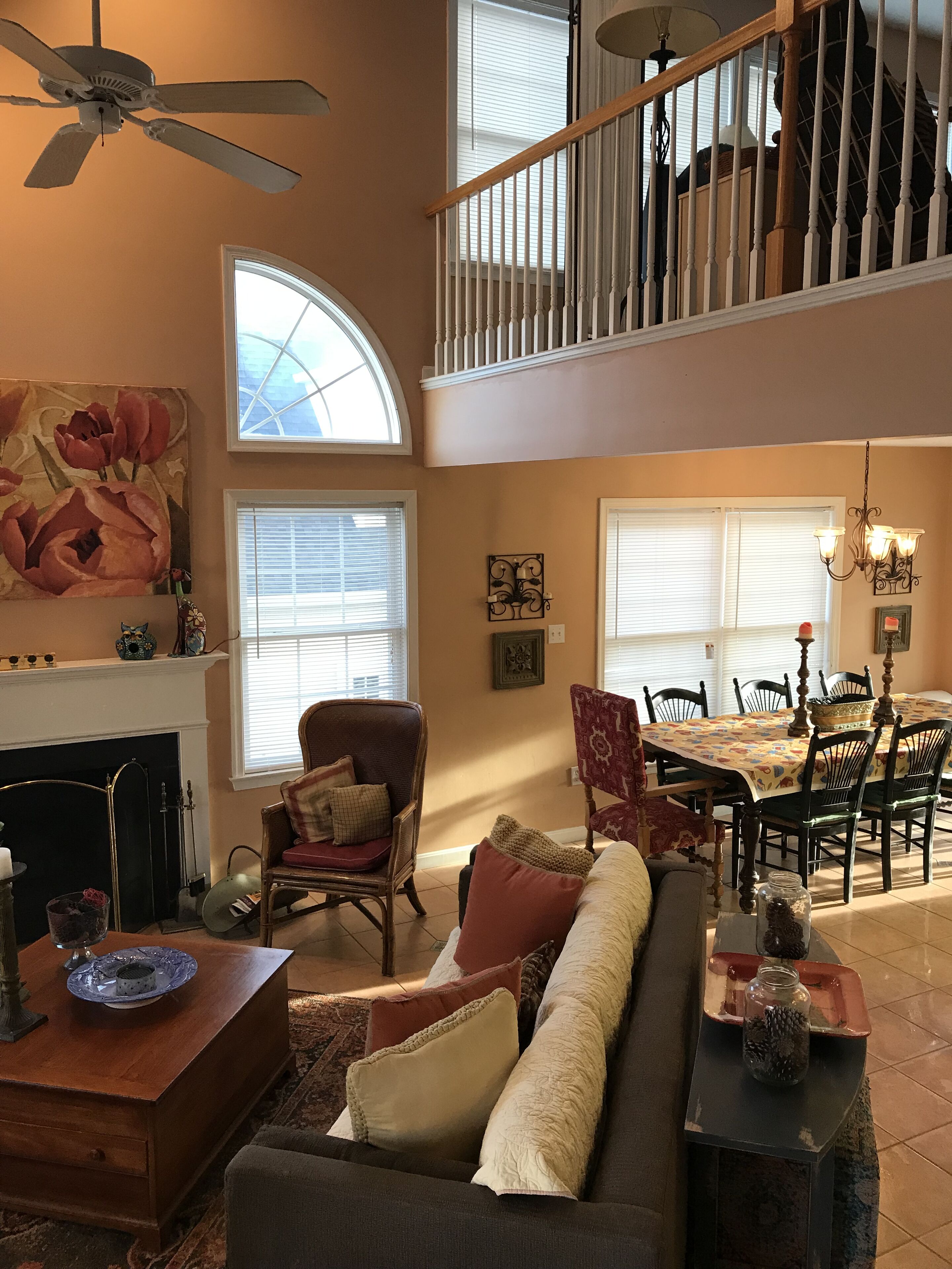 Family Friendly Home Close to the BOOTIFUL Beach!  Great location! Lots of room!