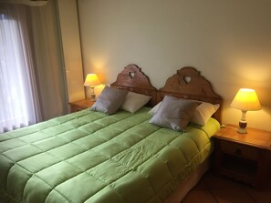 1 bedroom, in-room safe, desk, WiFi