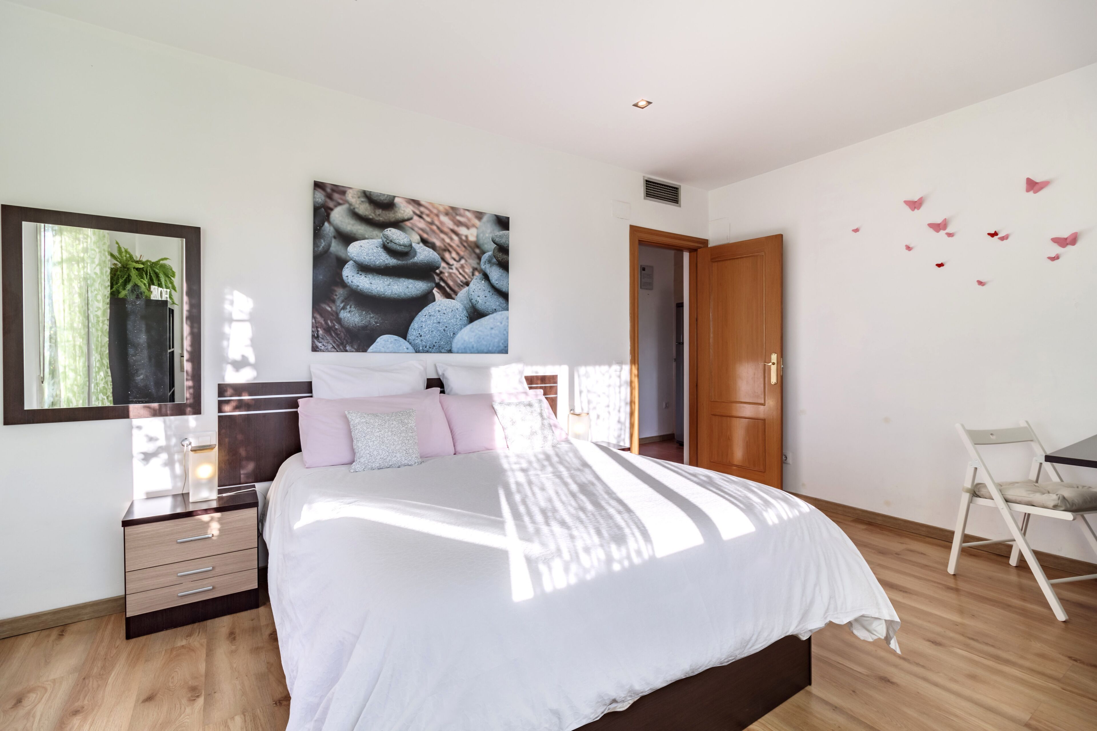 AMAZING VIEWS, METRO INFRONT TO CENTER, PRIVATE TERRACE & PARKING,BEST UBICATION