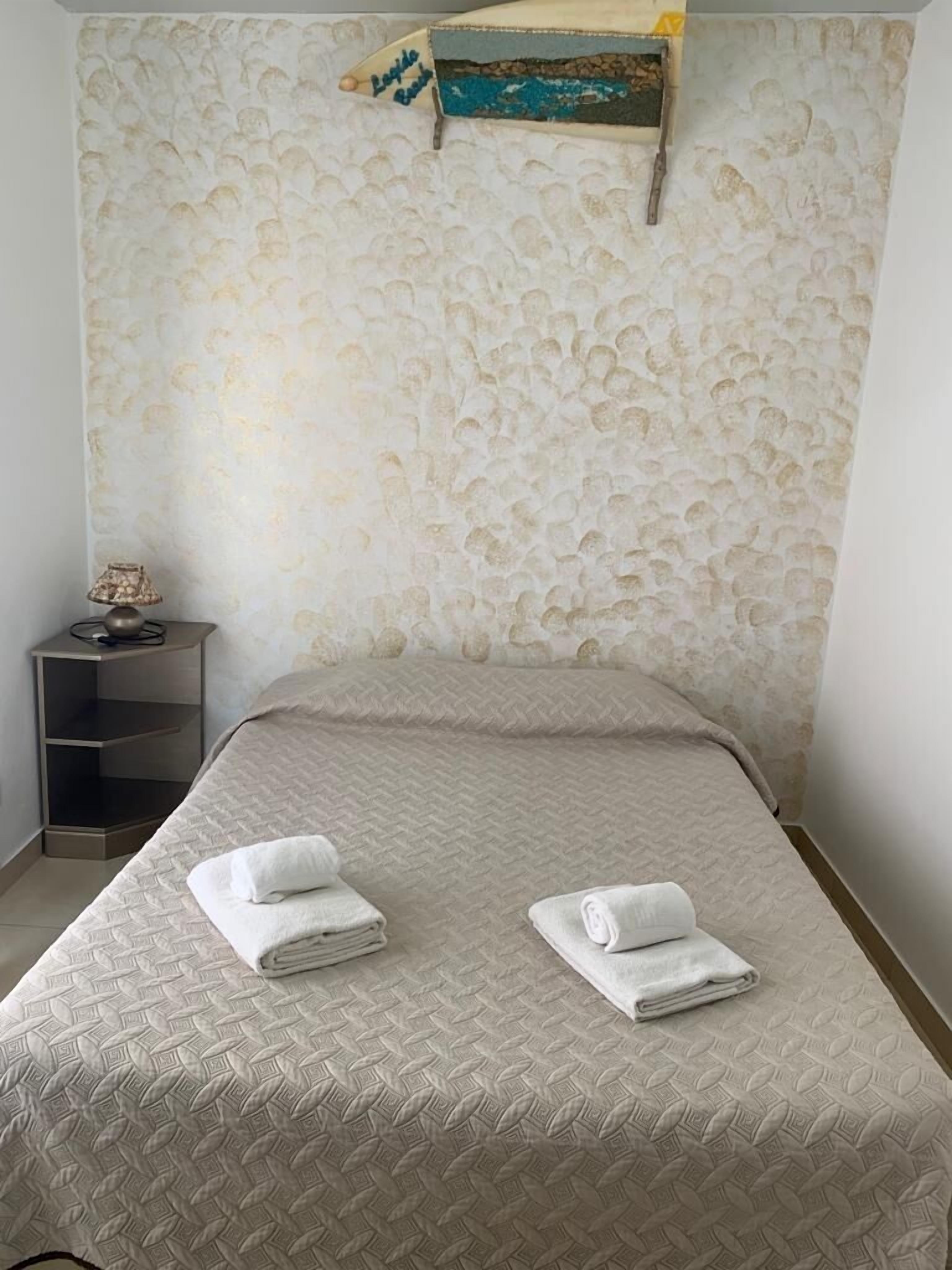 2 chambres, lit parapluie, Wi-Fi gratuit, draps fournis