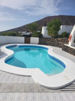 Beheizter Pool