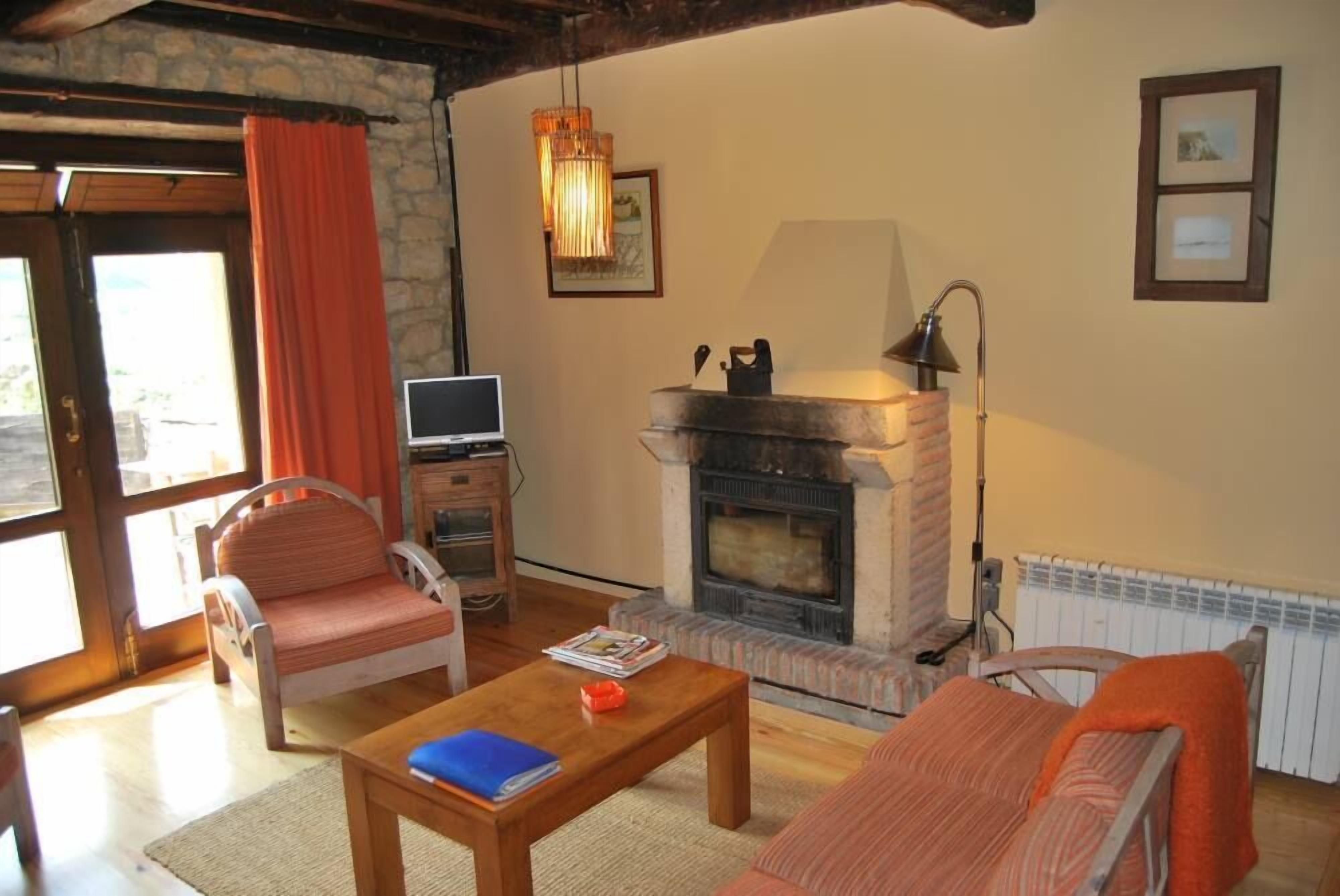 Buelles: Between the mountains and the sea, quality and confort