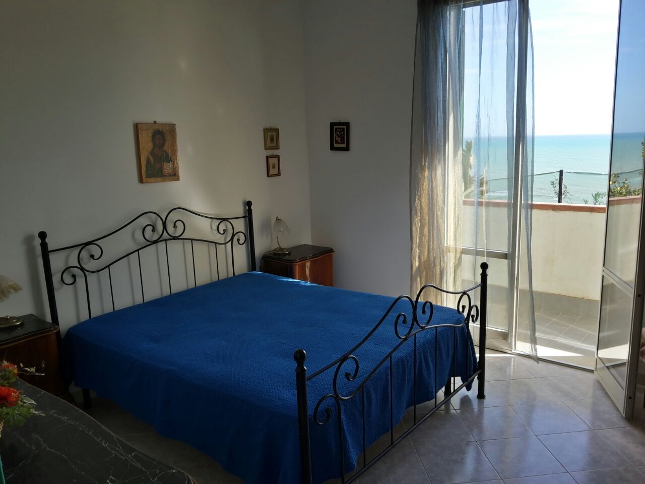 Villa immersed in the green with wonderful sea views in Porto Palo di Menfi