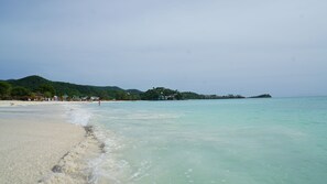 Camastros y toallas de playa 
