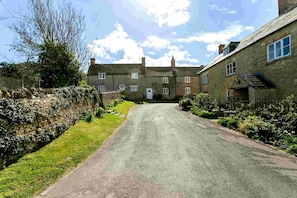 Exterior - Sycamores Cottage, near the Dorset Coast. (Weymouth)