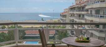 Magnificent apartment in Los Cristianos. Sea views and large terrace.
