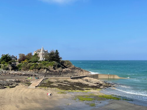 Charming house with garden near the sea 4/6 people.