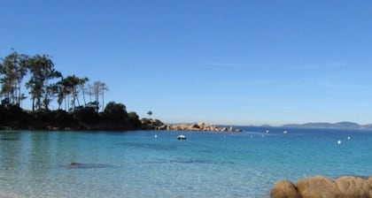 Porticcio: charming independent garden level recent villa free breakfast