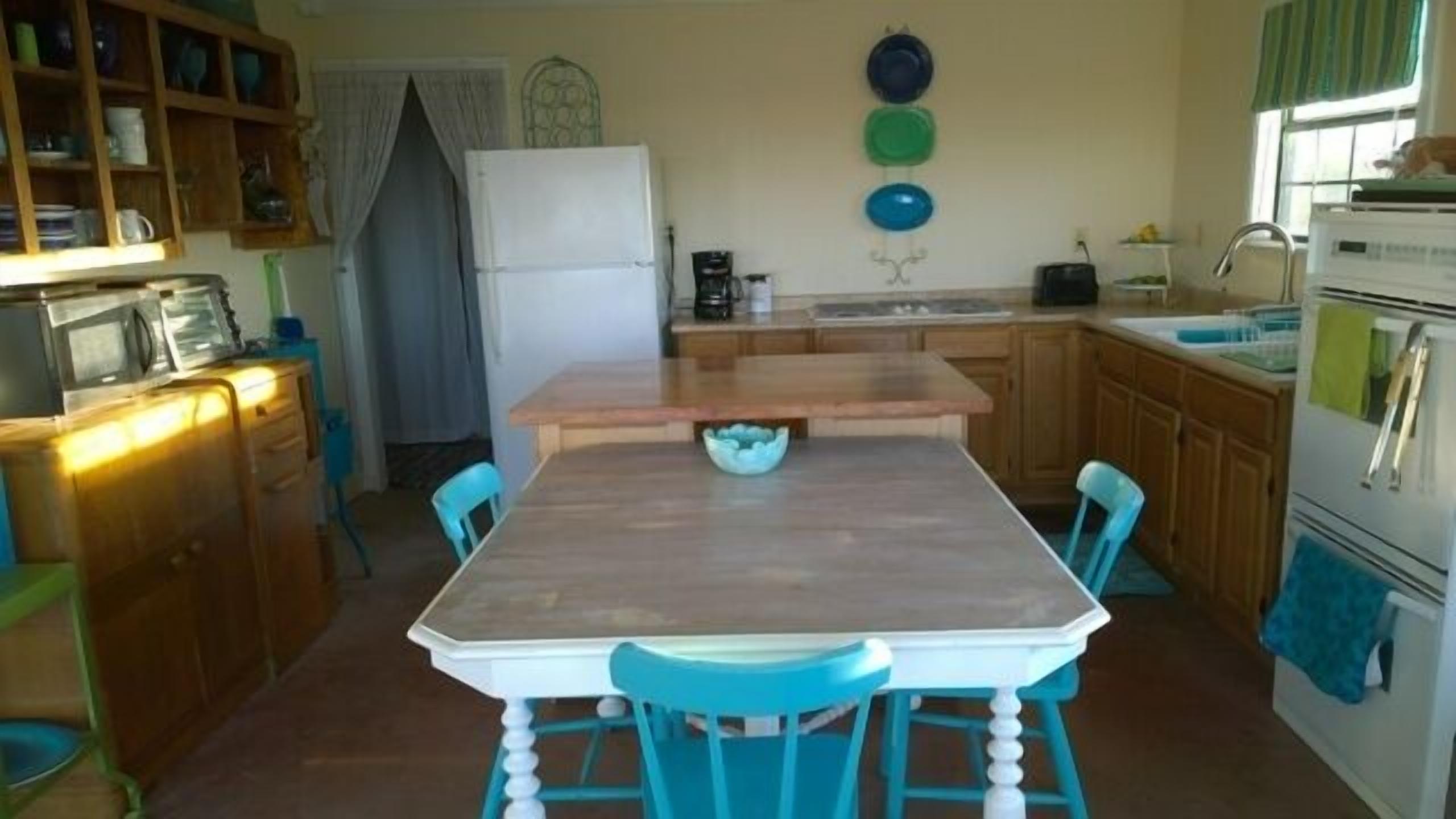 WATERFRONT!! Enjoy A Private Waterfront House On Lake Amistad/Devils River