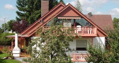 Großzügige 3-Sterne-Ferienwohnung mit großem Balkon zwischen Ammersee und Lech