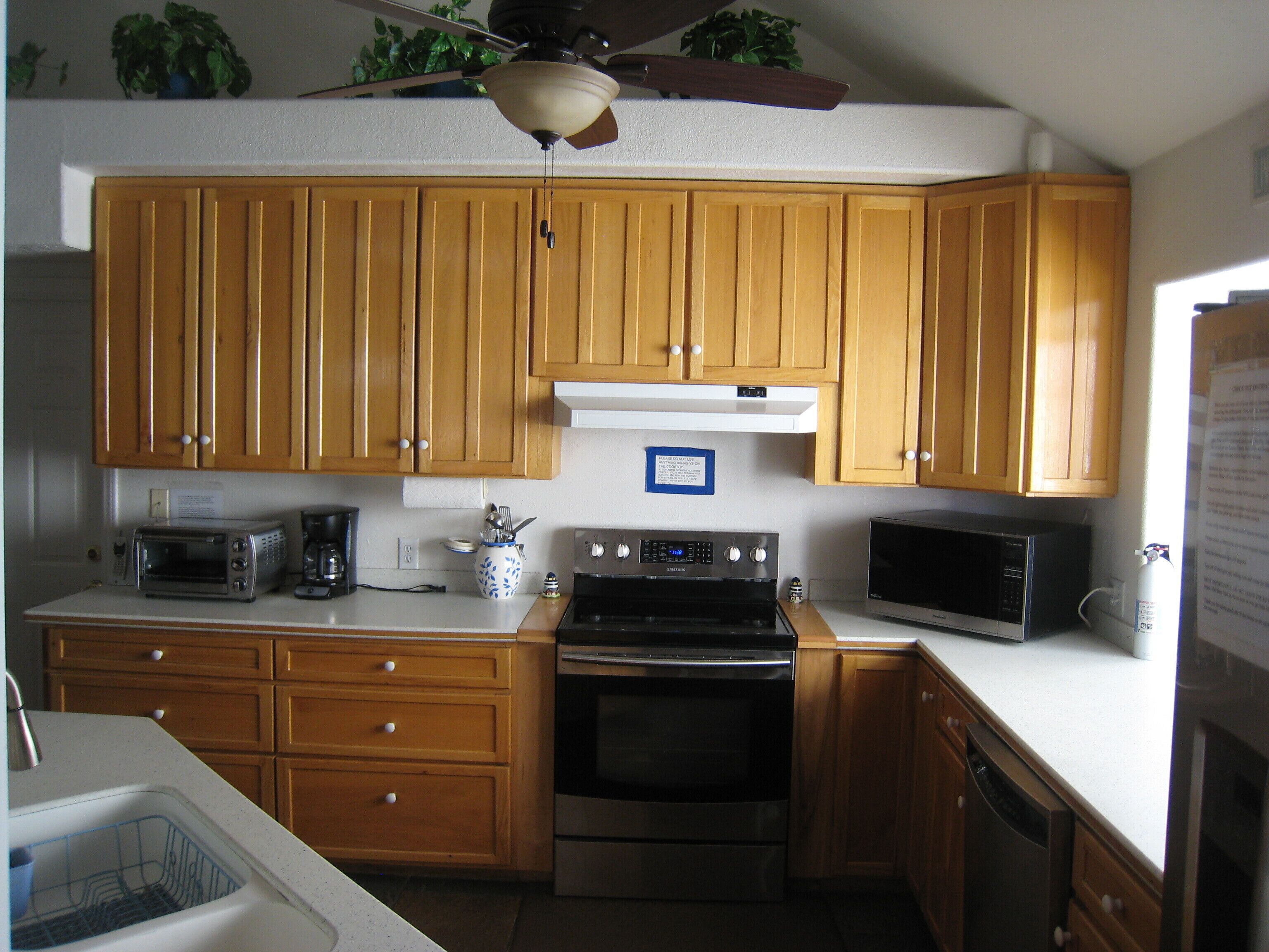 Cape Cod on the Colorado River- Waterfront House in Moovalya Keys