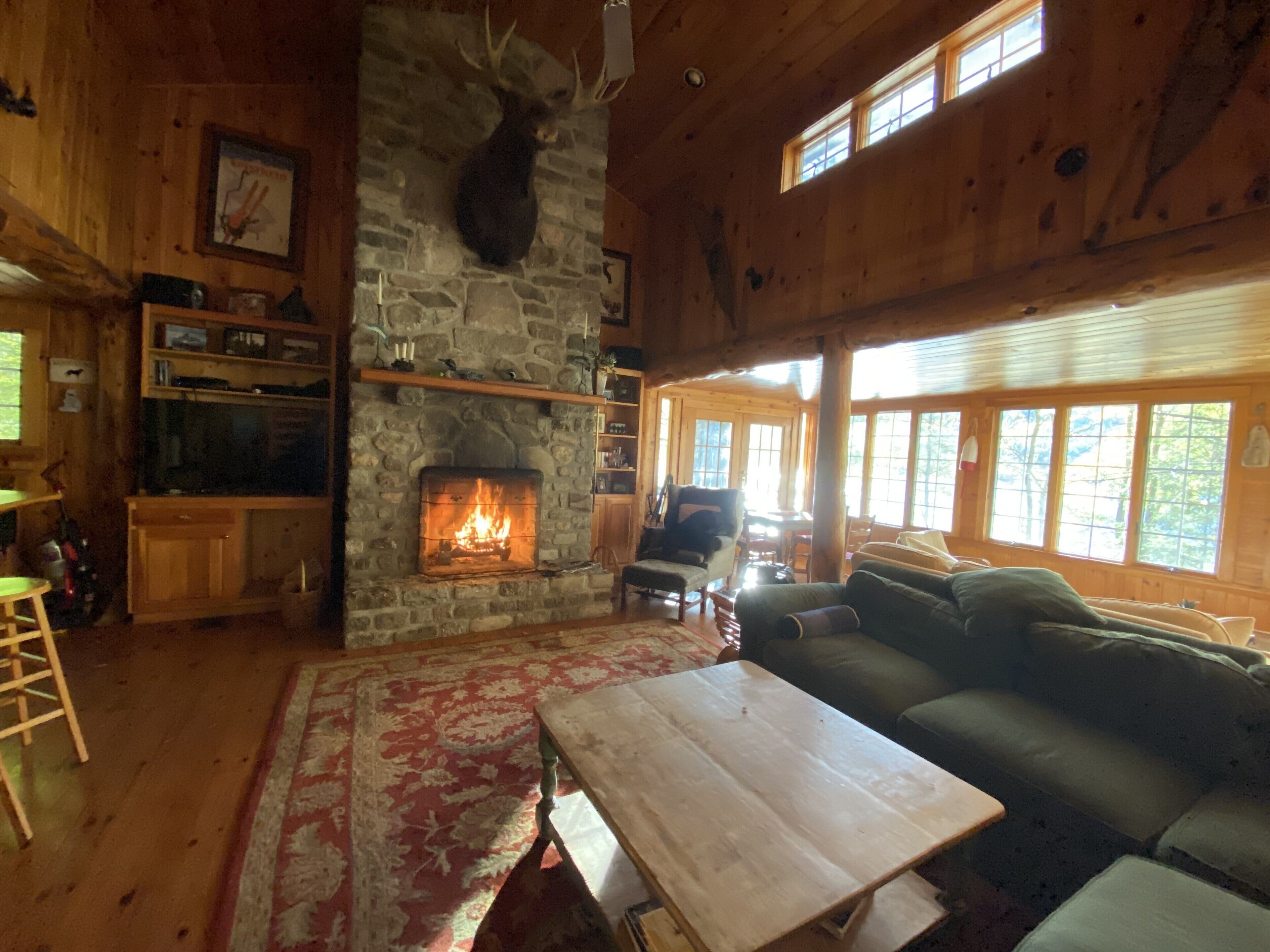 On Moose Pond: Lake/ski house with mountain views!! 