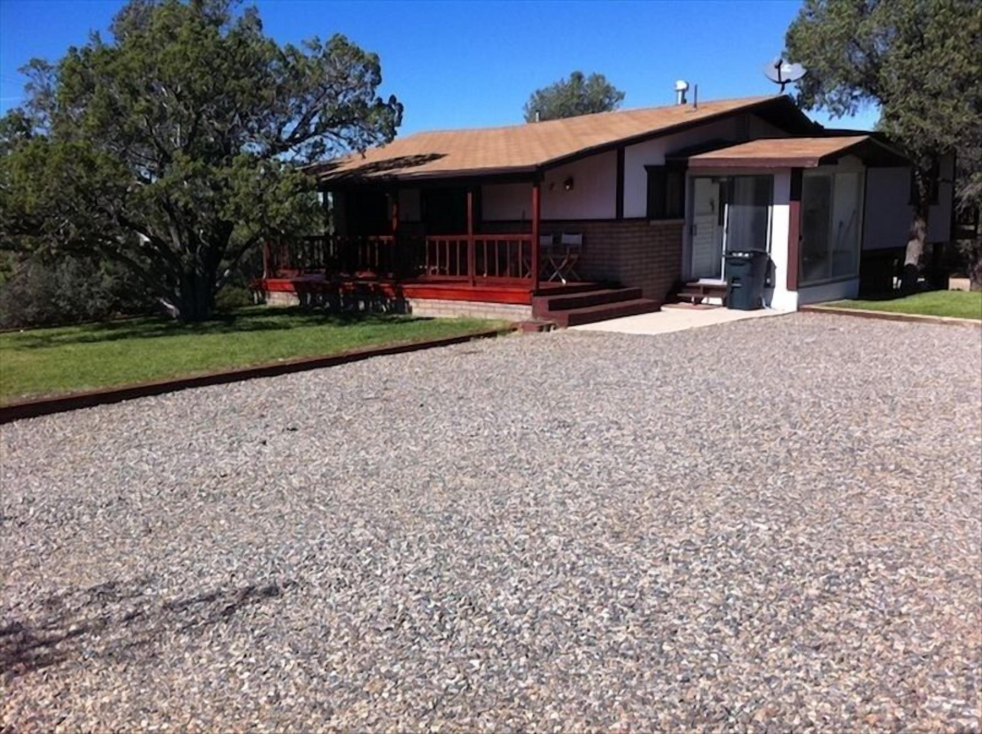 Discover Prescott from This Charming Cottage & Horse Property
