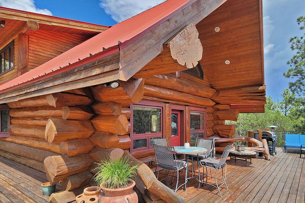 Secluded Mountain Cabin
