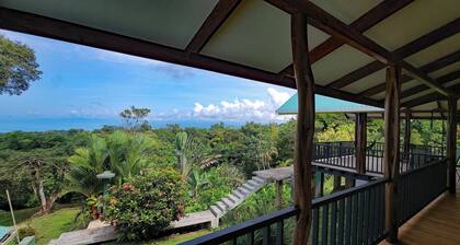 Casa Amarilla -Jungle Home with Ocean Views - as seen in 'Easy Living' magazine!