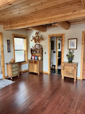 Interior - Cozy and Private Log Cabin! (Baker)