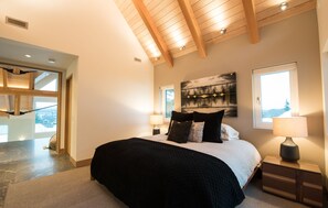 8 camere, materassi in memory foam, ferro/asse da stiro, Wi-Fi