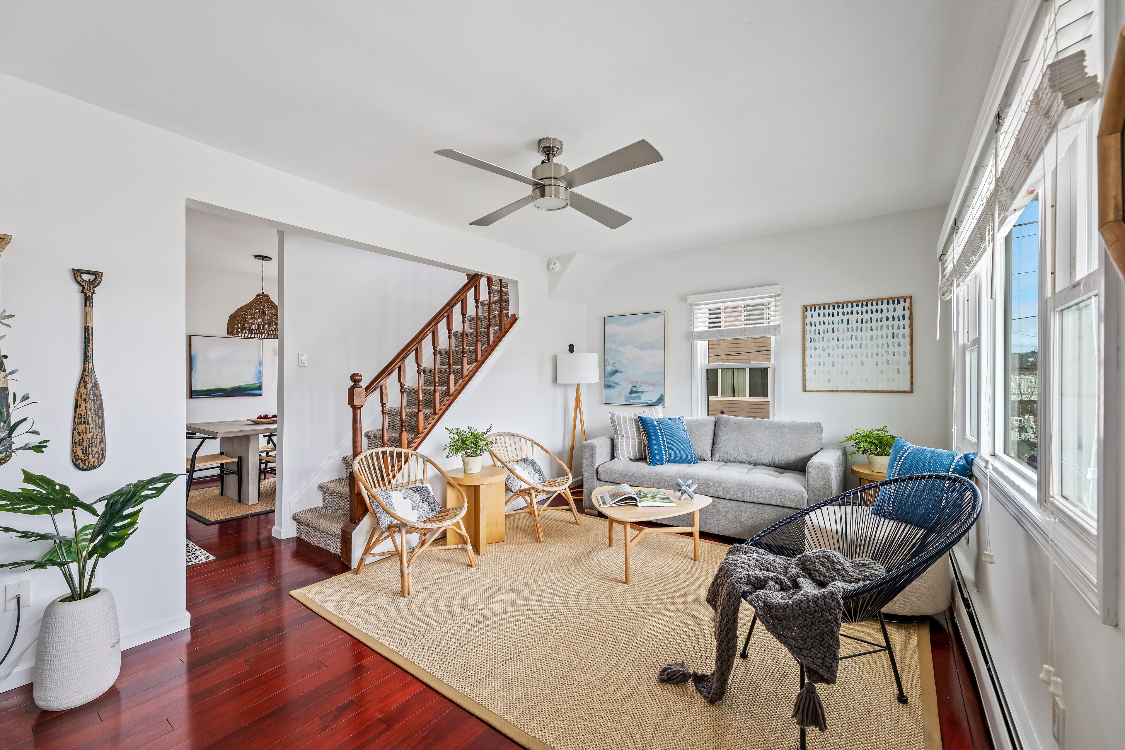 ★Luxurious & Comfy★ | Close to Beaches | Tons of outdoor spaces | 🐕 PFR