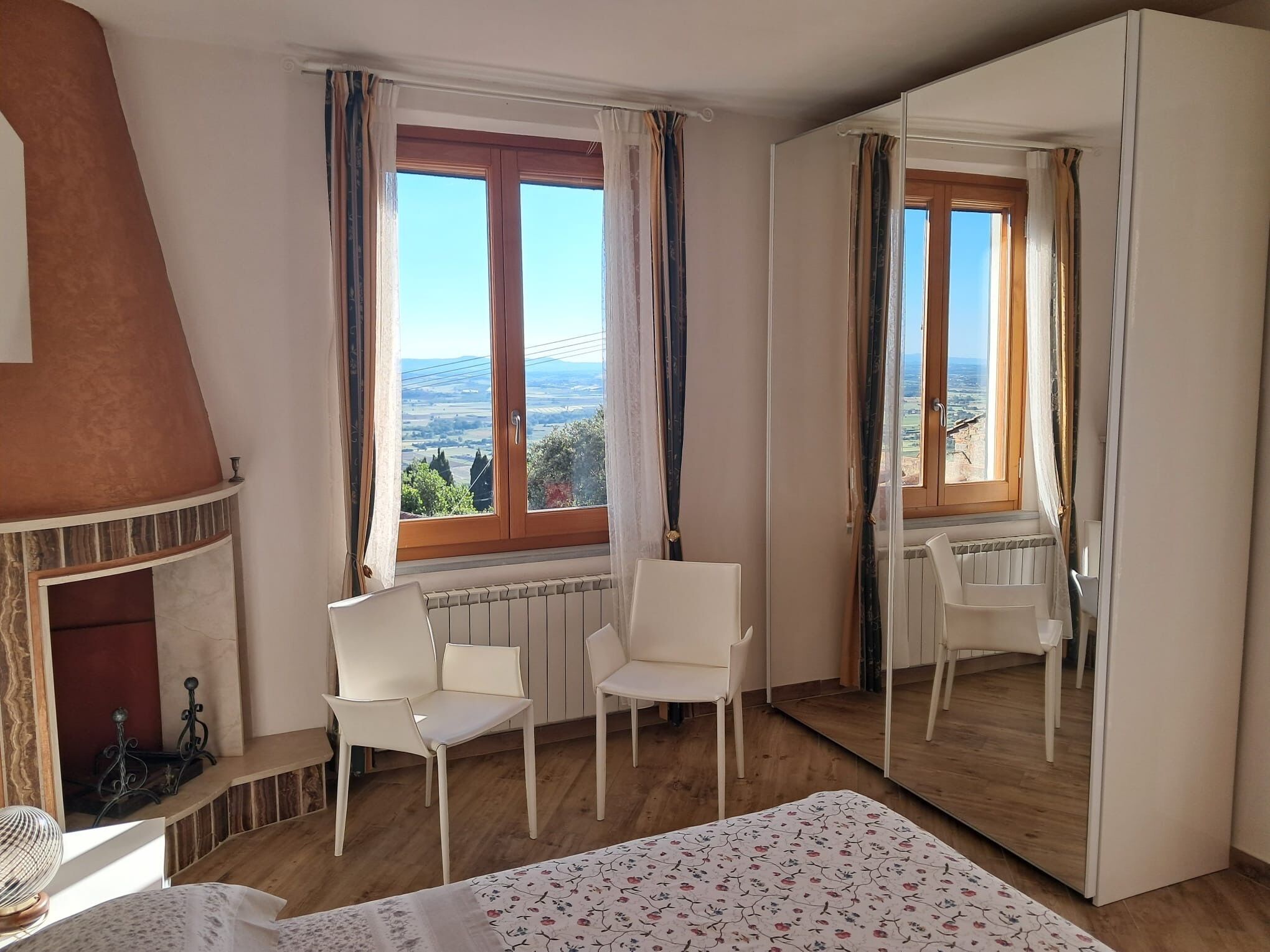 2 camere, ferro/asse da stiro, Wi-Fi gratuito, lenzuola