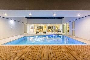 Piscine extérieure