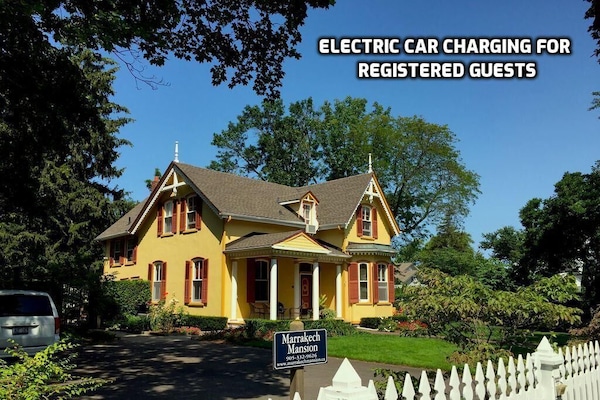 Lots of space both inside and out 4 bedrooms 3 bathrooms.