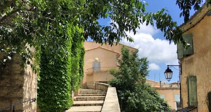 Large house Provencal farmhouse