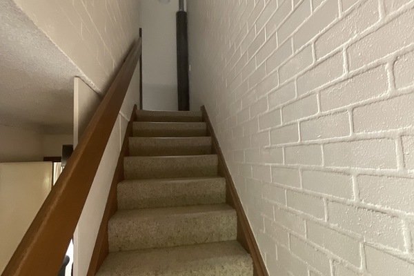 Staircase to level 2