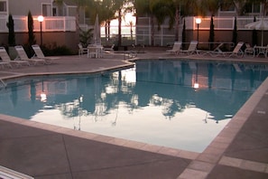 Beheizter Pool
