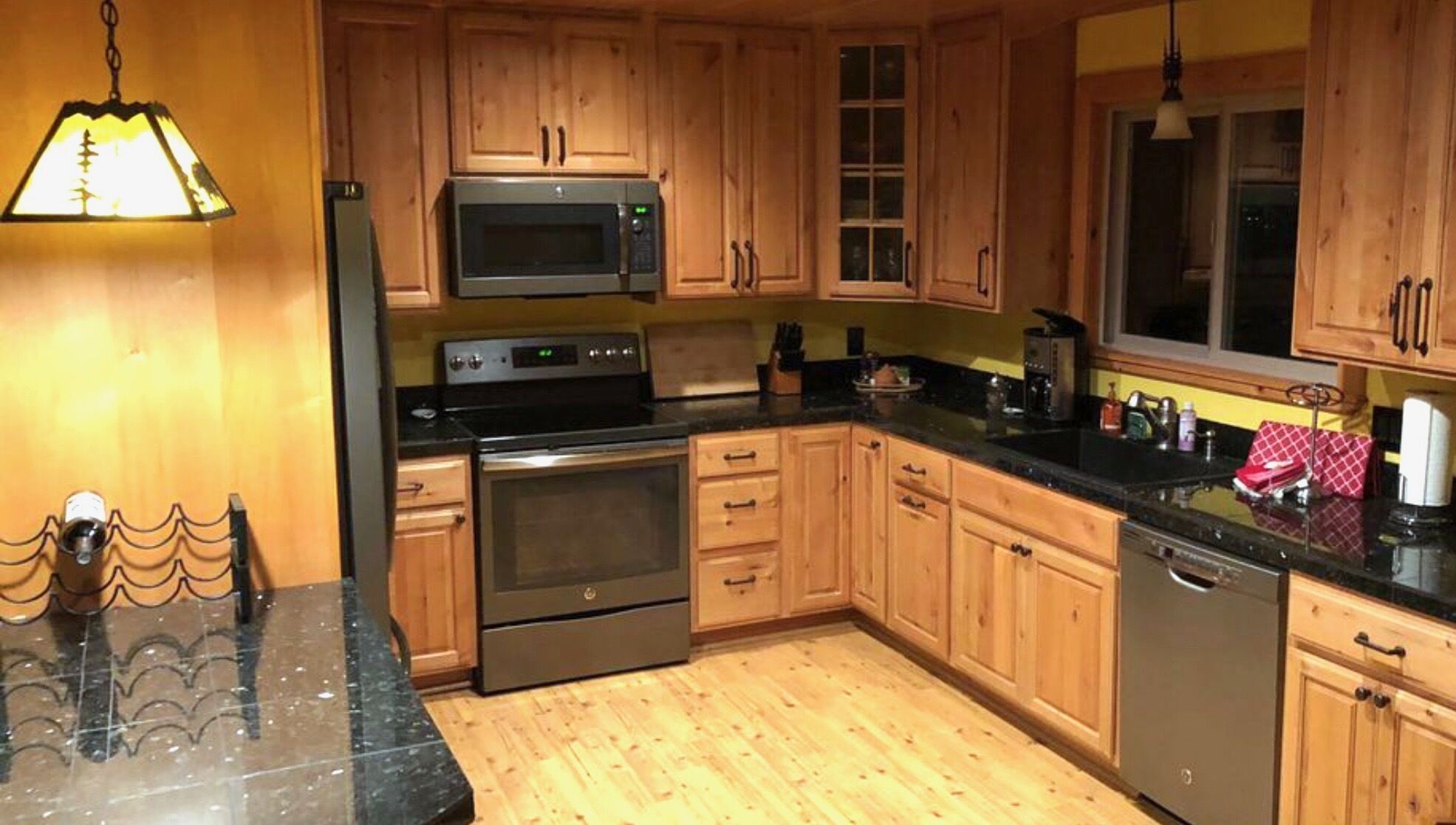 Enjoy OurPvCabin! Near Beach front, ski resorts & casinos!