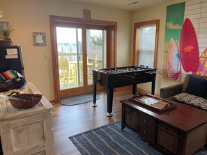 Smart TV, fireplace, video games, Netflix - Perfect Outer Banks Pool Home -Minutes To Best Beaches ~ Pet-Friendly! (Avon)