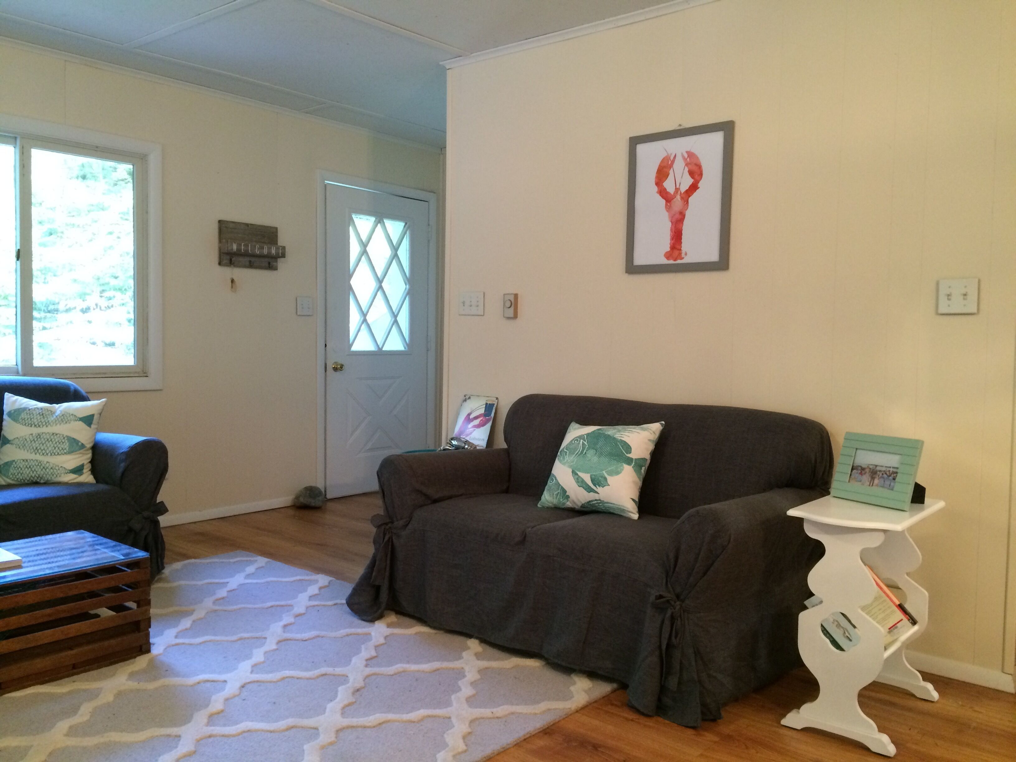 Cozy Beach Cottage Just Minutes Walk From South Beach, Private, Screened Porch