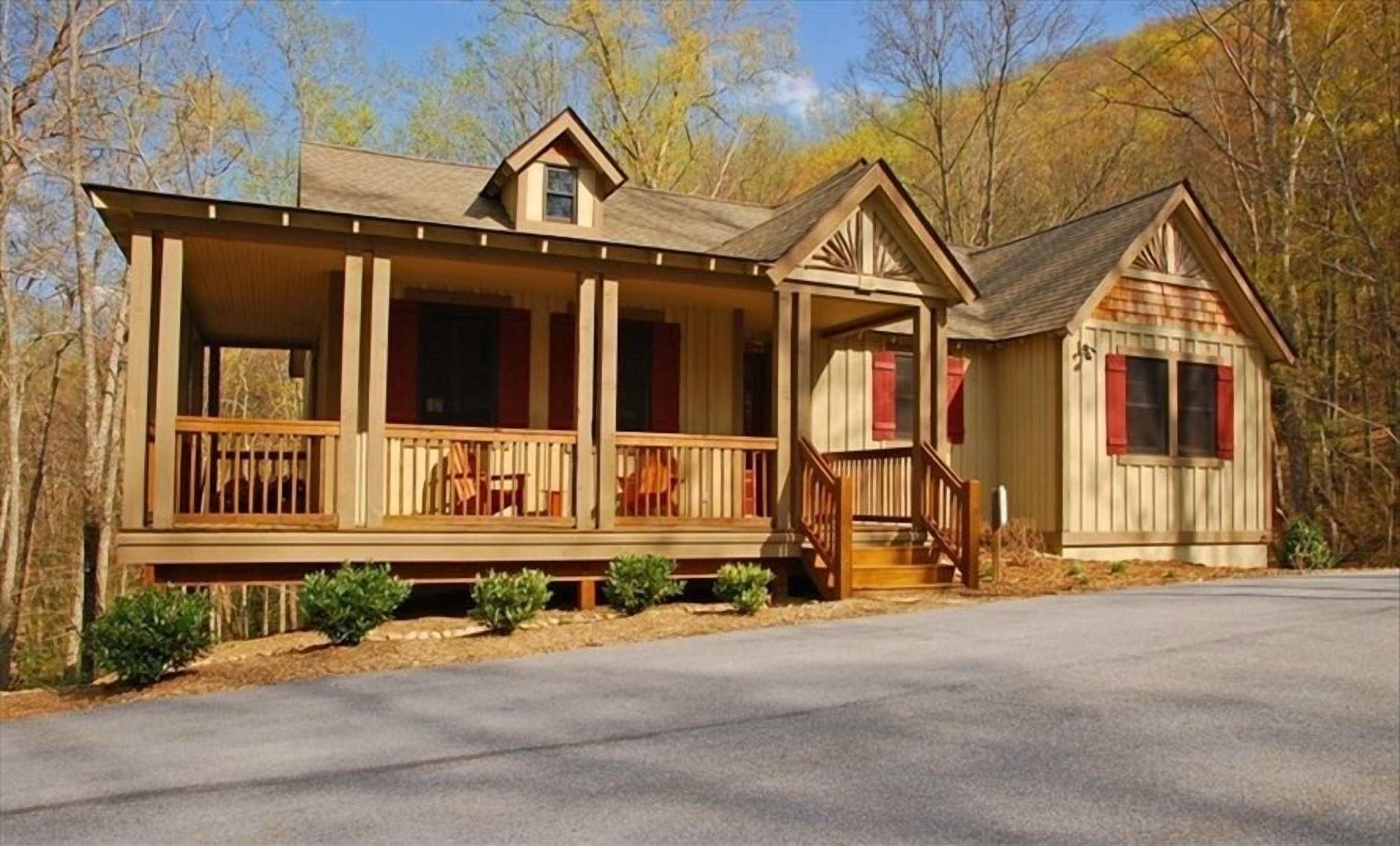 66 Whispering Falls Court MOUNTAIN HIGH