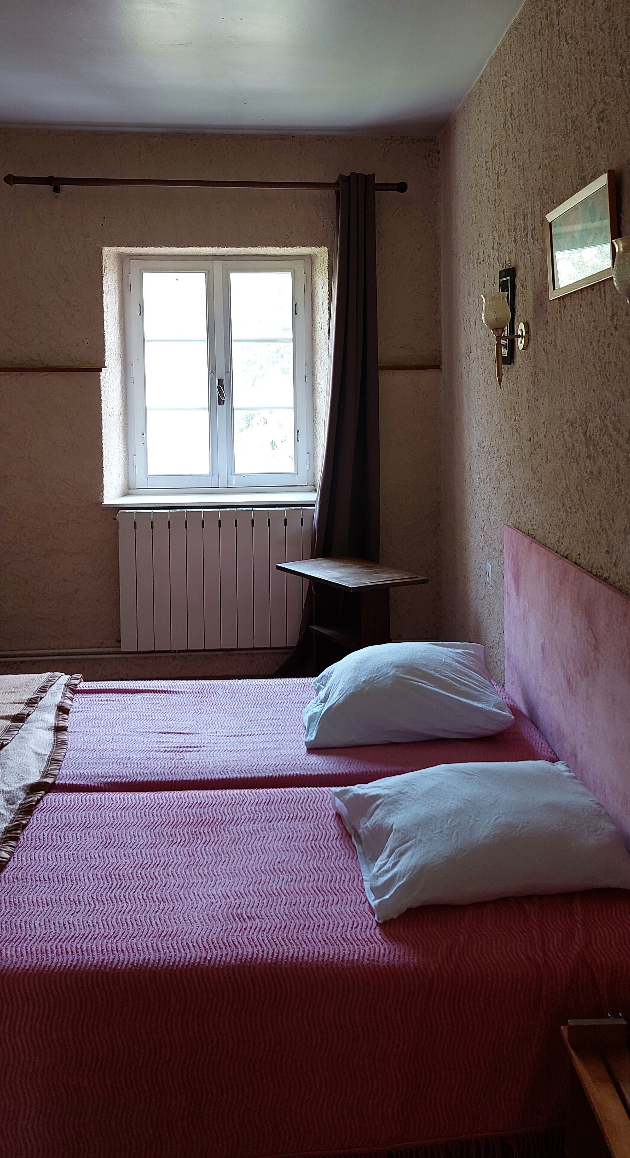 Tower wing apartments, 2 bedrooms, 4 to 6 people, swimming pool, tennis, park