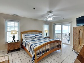 3 bedrooms, iron/ironing board, internet, bed sheets