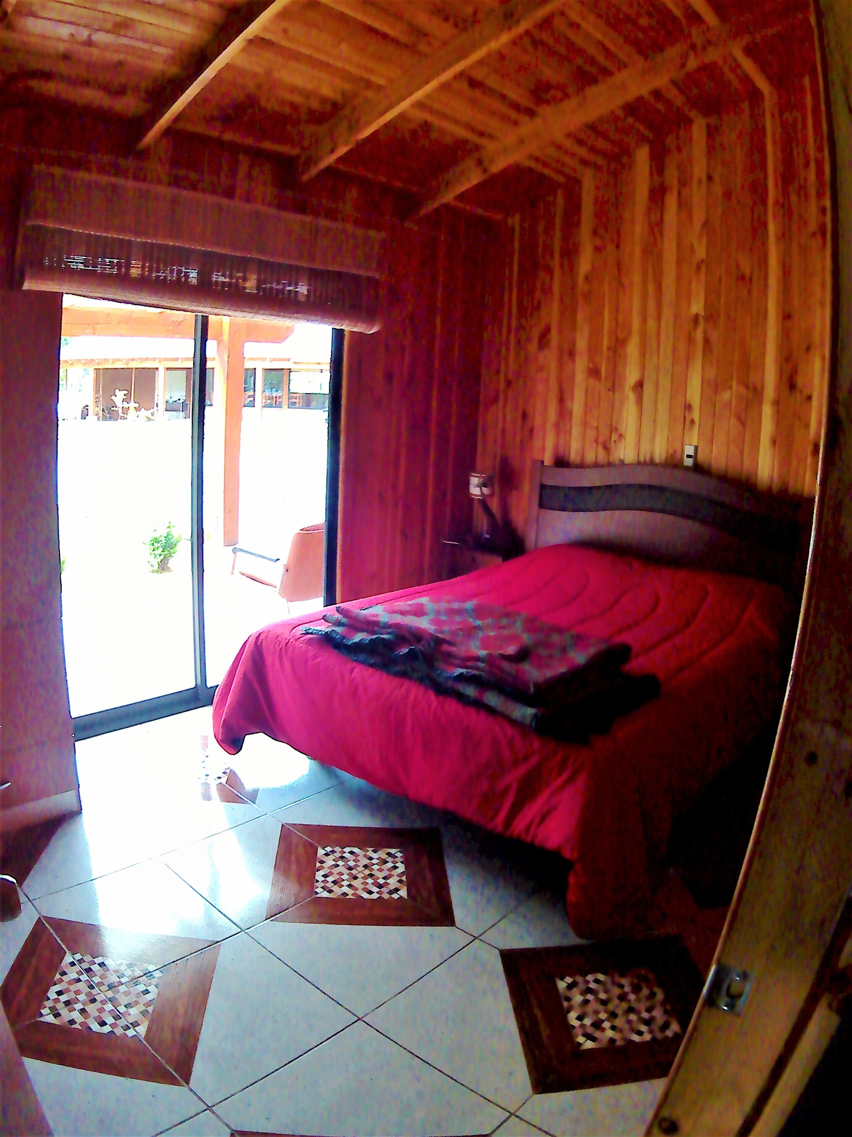 3 多间卧室、床单