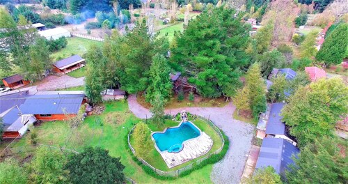 Cabañas en Centro Turístico and Licanray