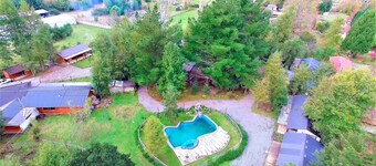 Cabañas en Centro Turístico and Licanray