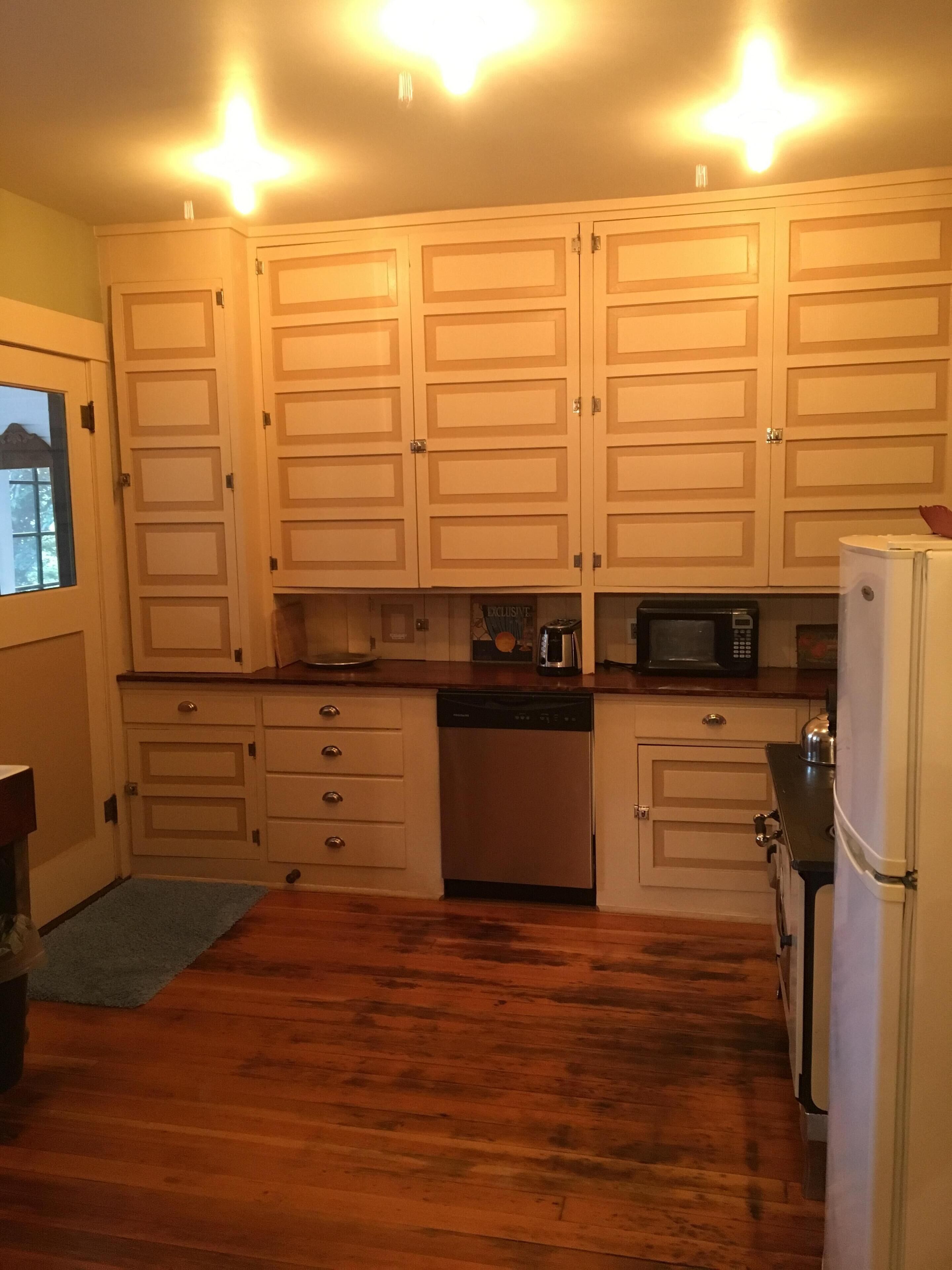 Boyer Farm House located in the heart of wine country.