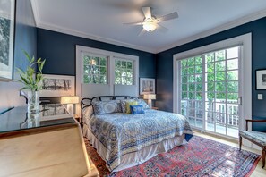 5 chambres, fer et planche à repasser, lit parapluie, Wi-Fi gratuit