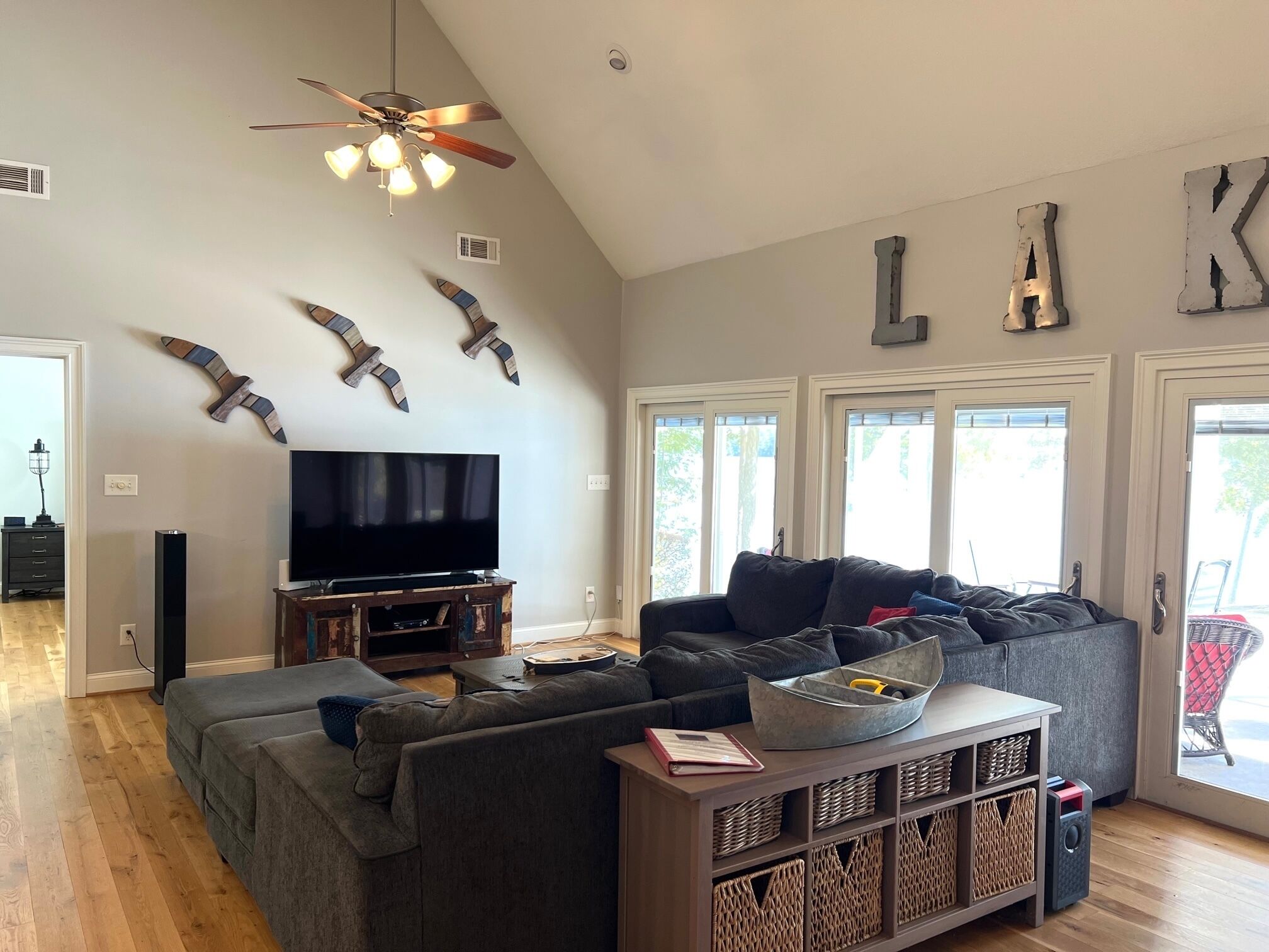 Paradise Point on Lake Oconee with amazing views of the Lake!