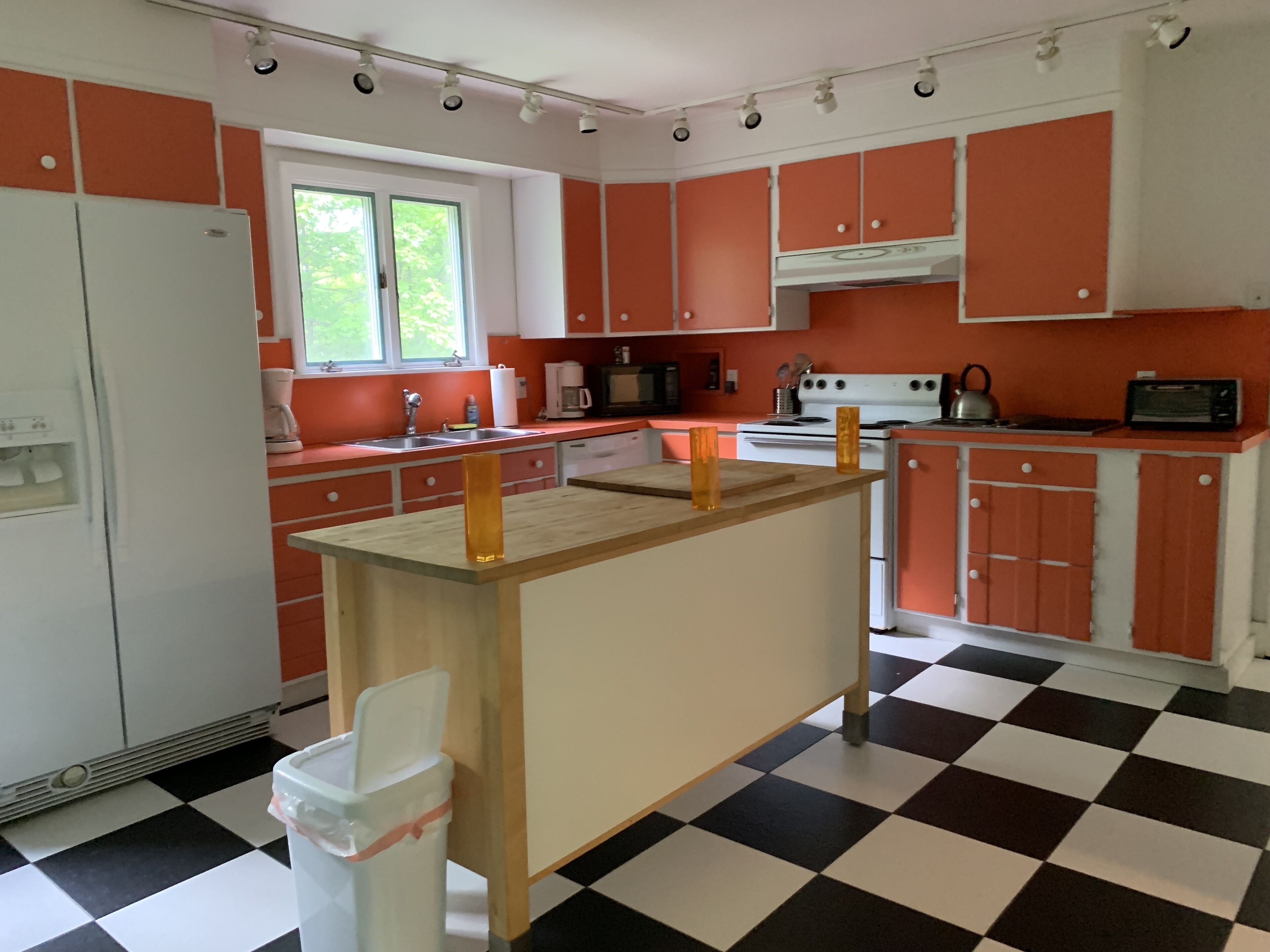 Hudson Valley on 42 acres with lake and hiking