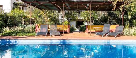 Piscine extérieure