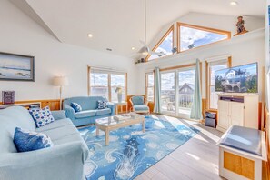 Smart-TV og DVD-spiller