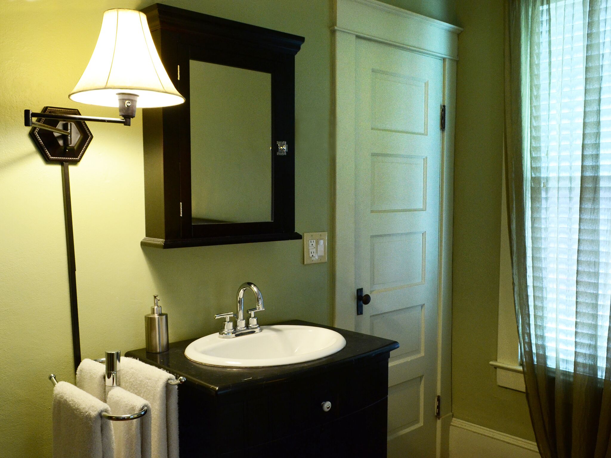 Olive Room at Adora Inn - Sleeps 2