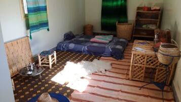5 bedrooms, in-room safe, WiFi, bed sheets