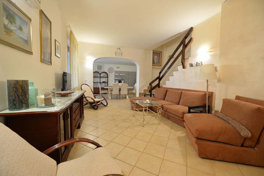 Villa Indipendente Per Famiglie In Cerca Di Ampi Spazi, Di Relax E Di Mare! - Castellaneta Marina