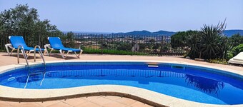 Club Villamar - Villa für 6 Personen mit herrlichem Blick auf die Landschaft in Costa Brava.