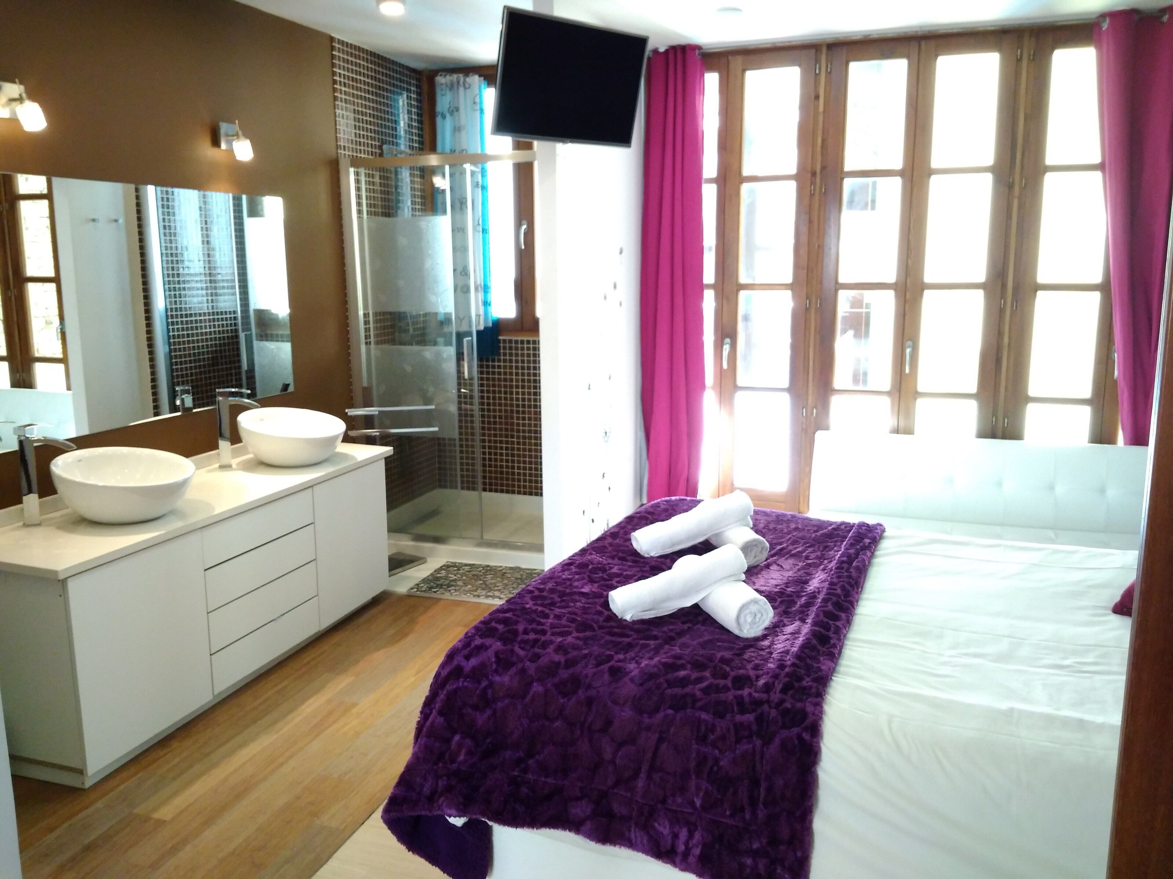 Riad Navaluenga. Luxury in nature